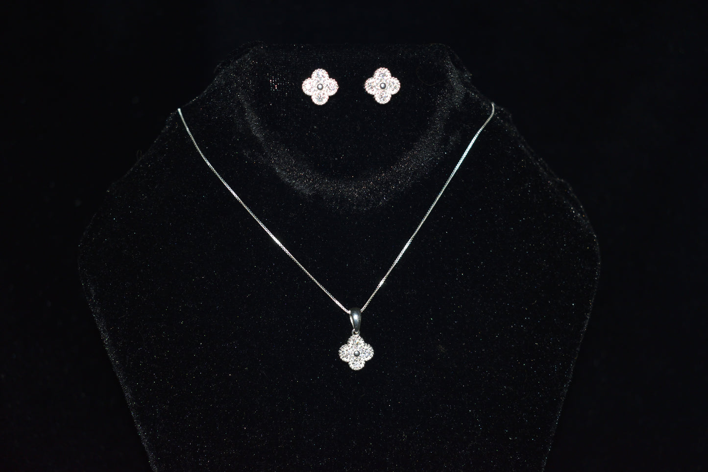 Conjunto Vancleef Circon J40