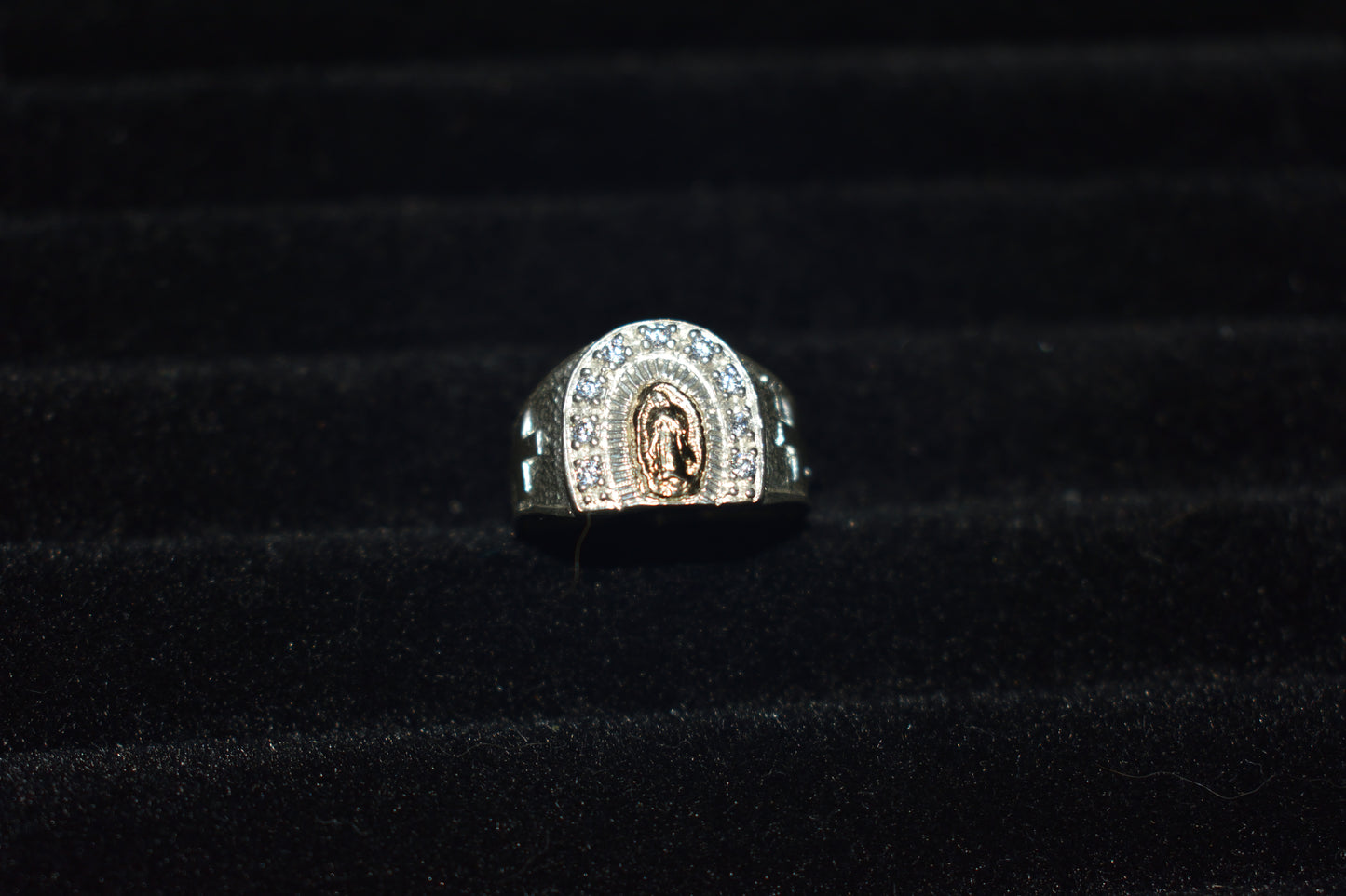 Anillo Virgen Circon H34