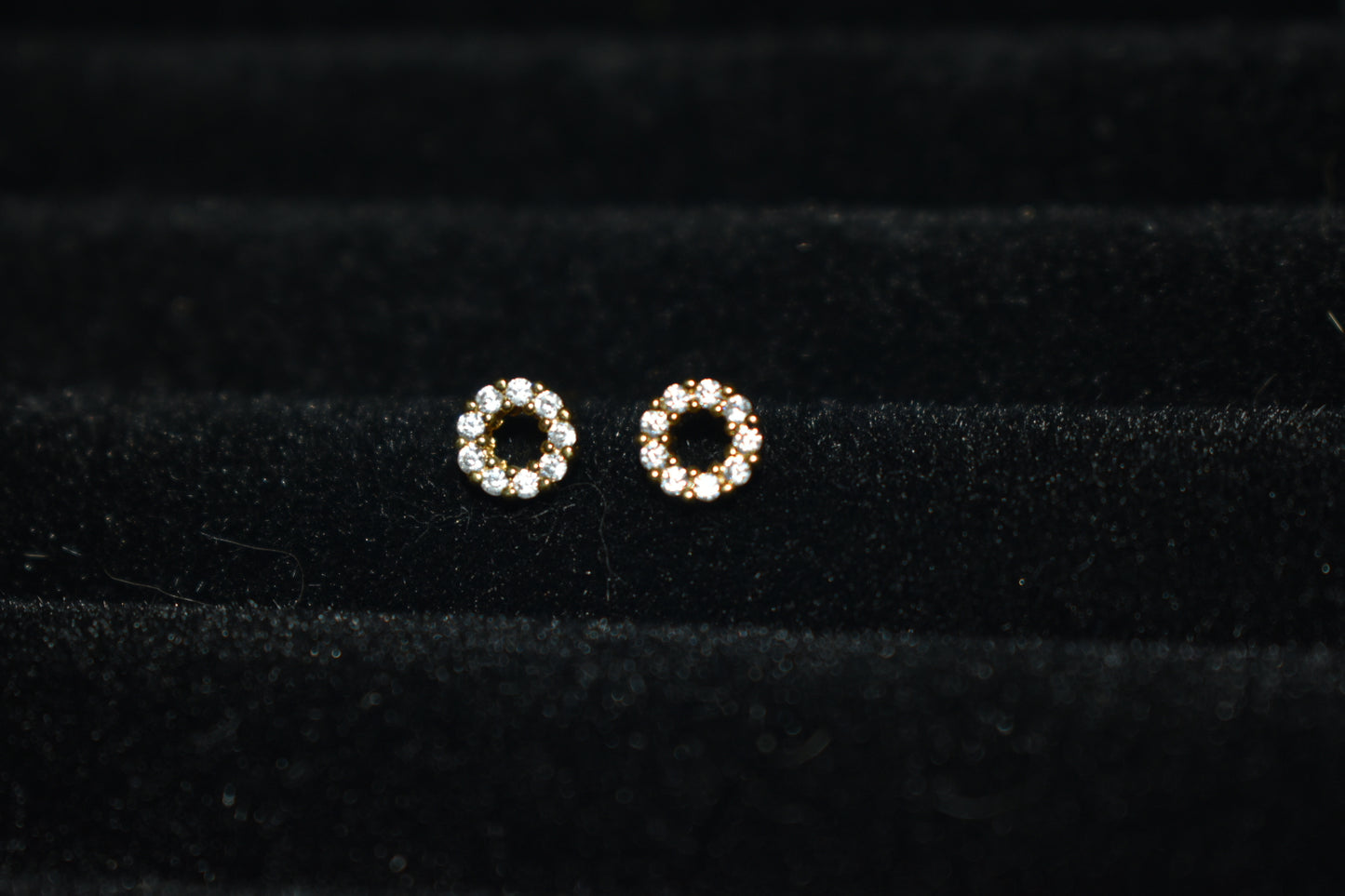 Topo Crystal Circle